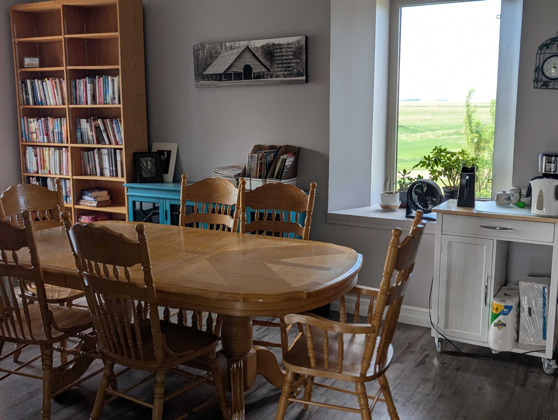Dining & Library